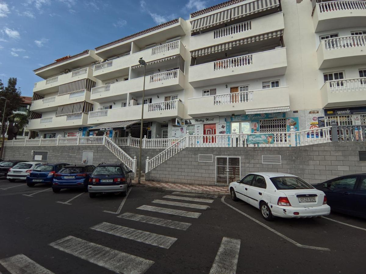 Apartamento "La Livenza" En El Centro De Adeje Con Garaje Privado Appartement Costa Adeje  Buitenkant foto