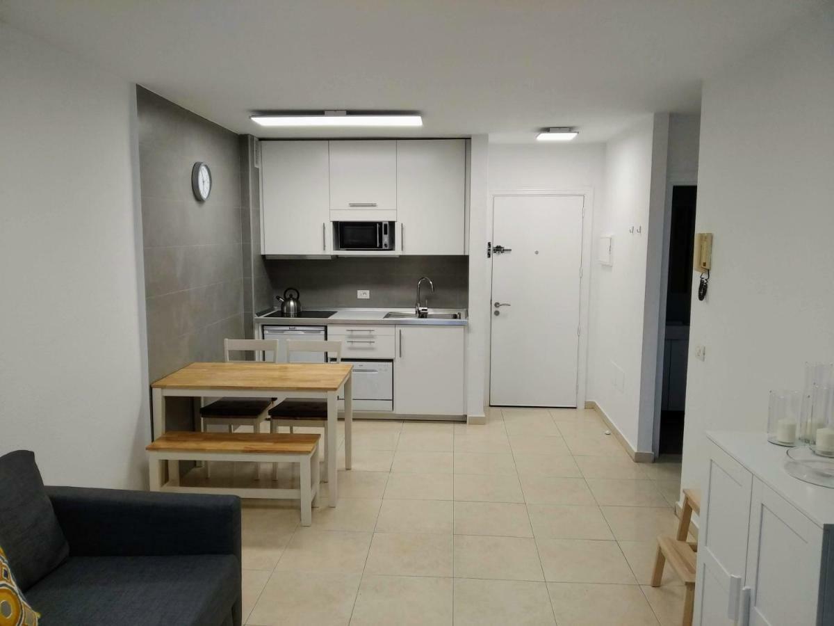 Apartamento "La Livenza" En El Centro De Adeje Con Garaje Privado Appartement Costa Adeje  Buitenkant foto