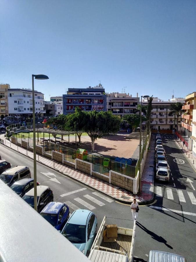 Apartamento "La Livenza" En El Centro De Adeje Con Garaje Privado Appartement Costa Adeje  Buitenkant foto